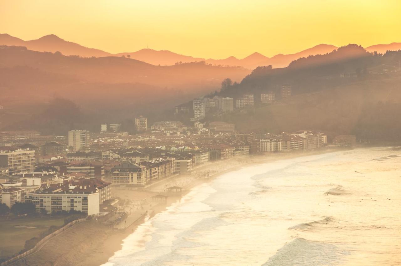 Apartamentos Salbide Zarautz Bagian luar foto